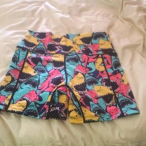 CVG 5" shark attack shorts